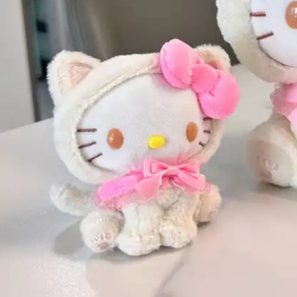 🎀COMING SOON🎀 CUTE HELLO KITTY SOFT KITTEN KEYCHAIN & STUFFED 2PC PLUSH SET💖 - Picture 4 of 10